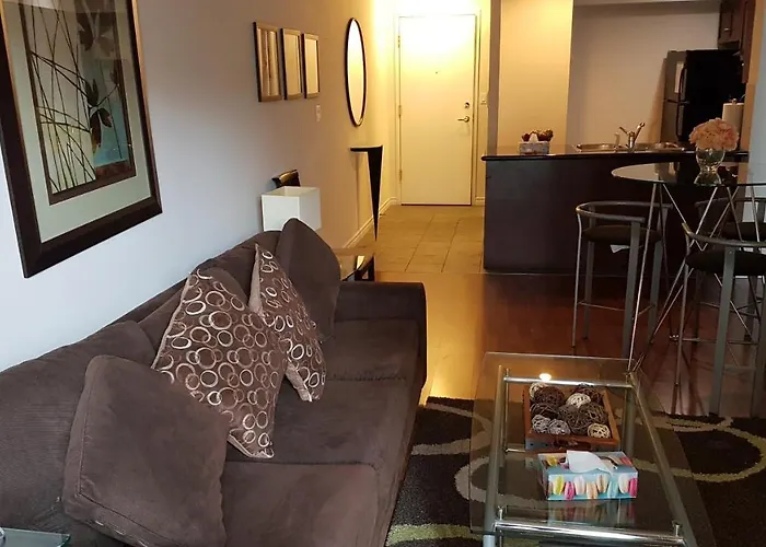 All Vacation Rentals Toronto Luxury Accommodations - Qwest