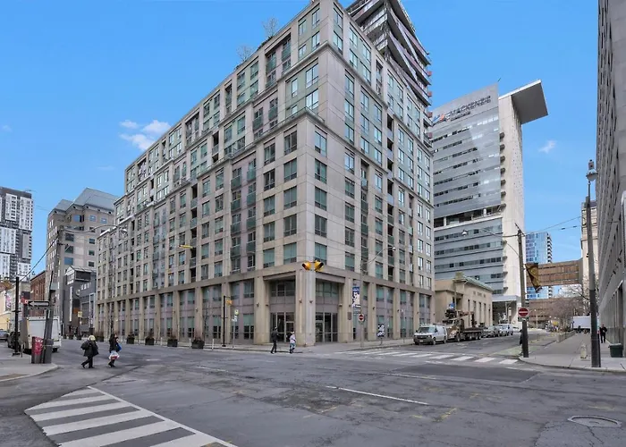All Vacation Rentals Toronto Luxury Accommodations - Qwest